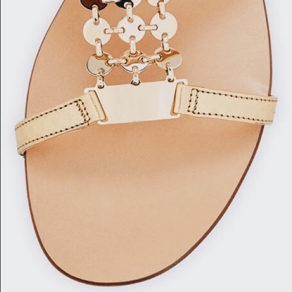 🎉HP🎉⚡️FLASH SALE⚡️ Sold Out Jimmy Choo Gold Metallic Wyatt Sandal - Picture 3 of 10